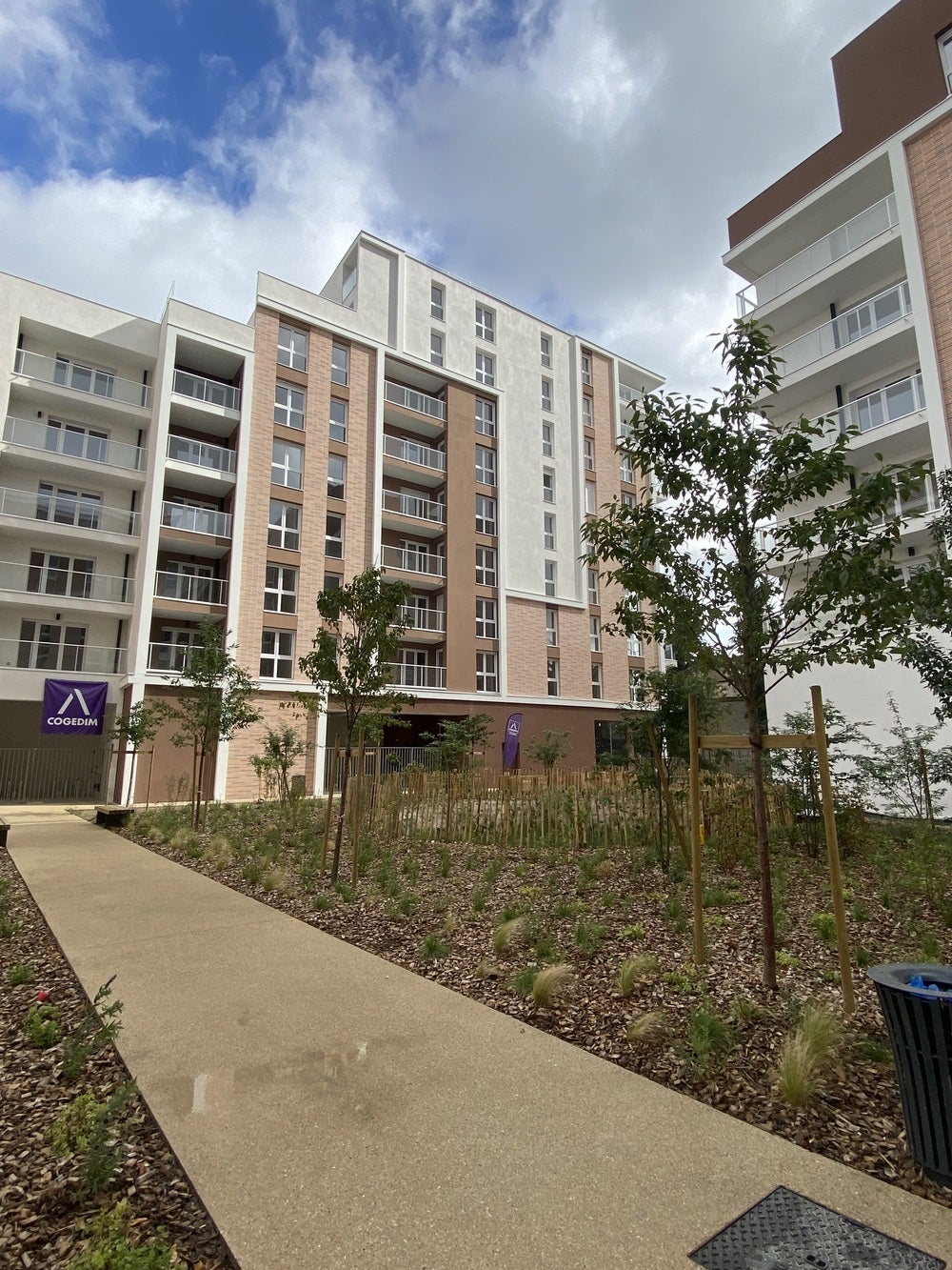 Flat Avenue Gaston Roussel in Romainville