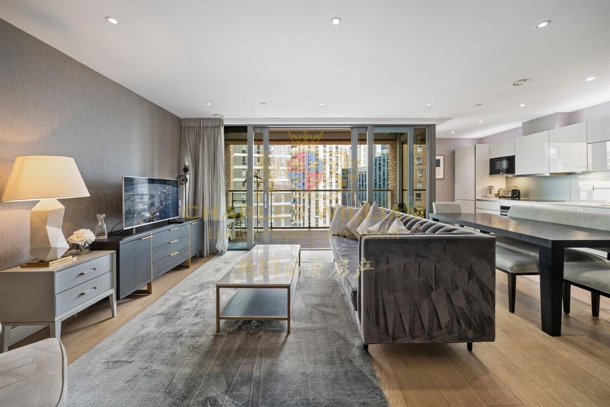 Flat Limeharbour in Greater London