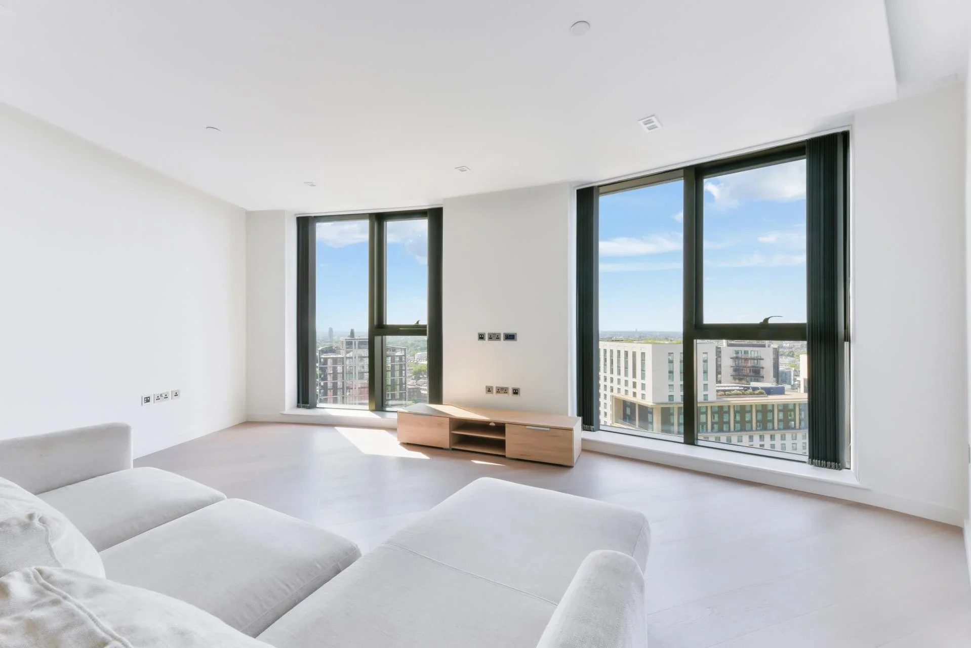 Flat Newcastle Place in City of Westminster