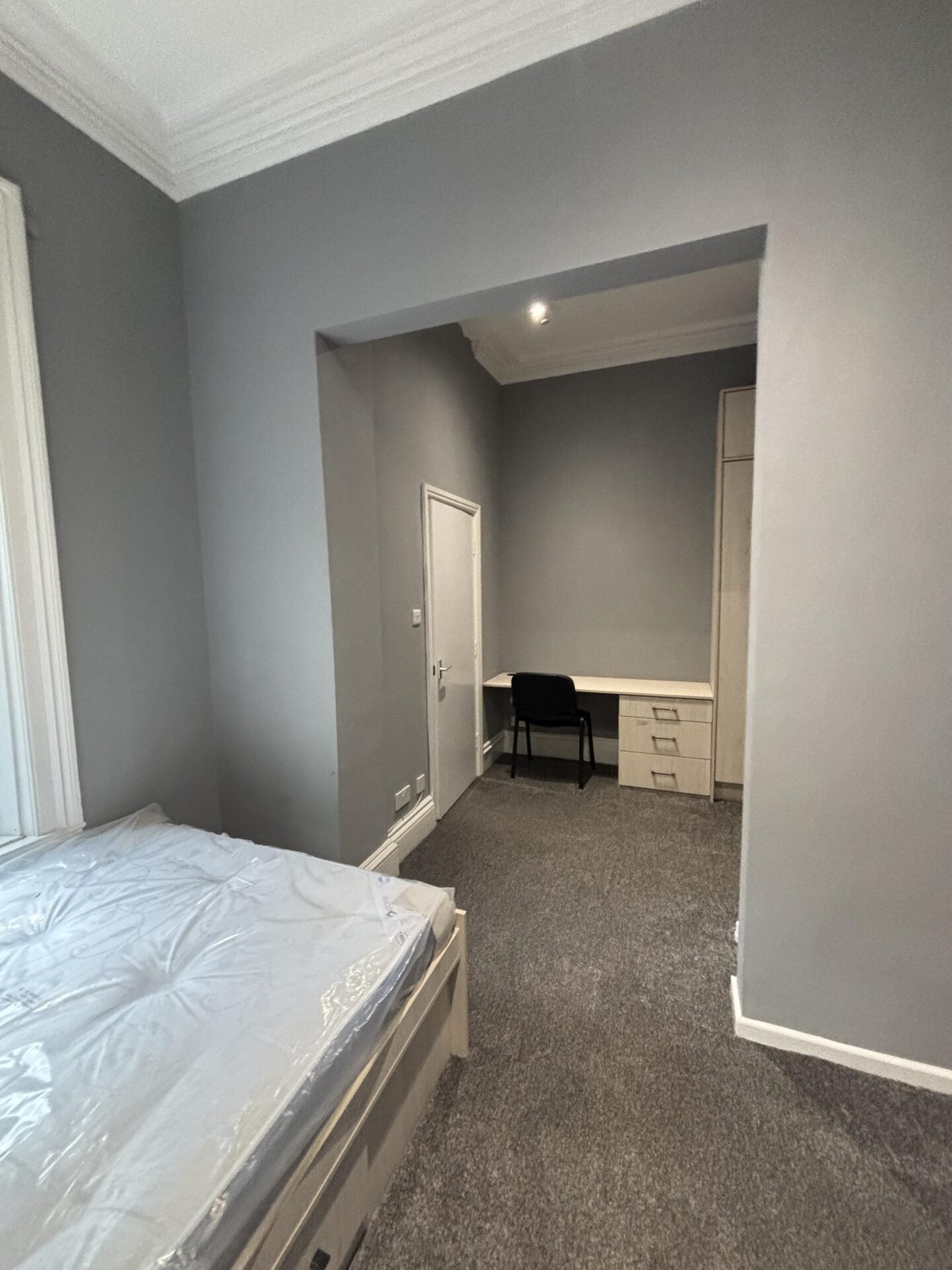 Flat Ashwood Villas in Leeds