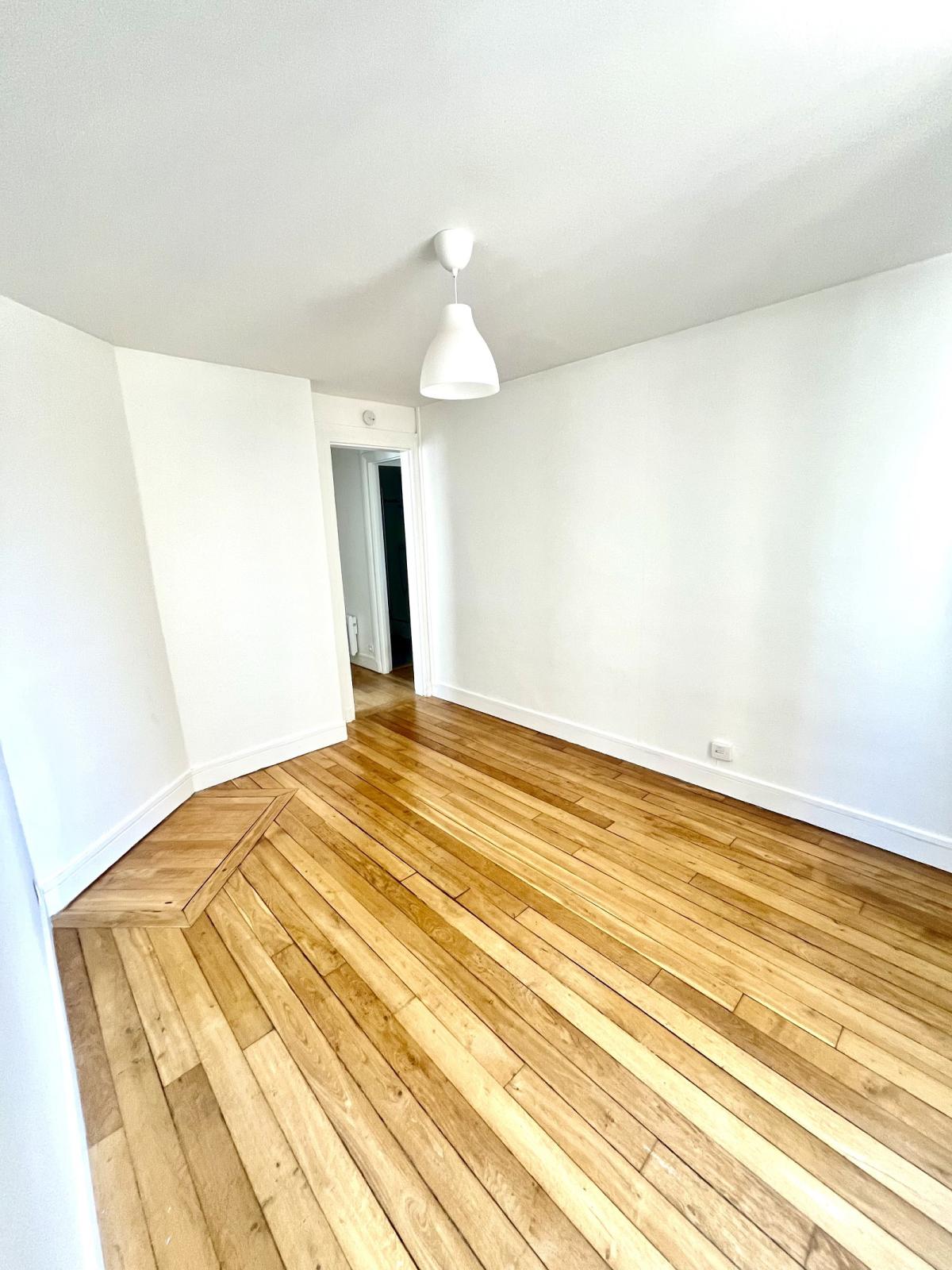 Flat Rue du Commandant Pilot in Neuilly-sur-Seine