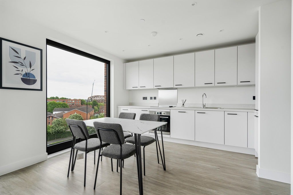 Flat Lawley Middleway in Birmingham