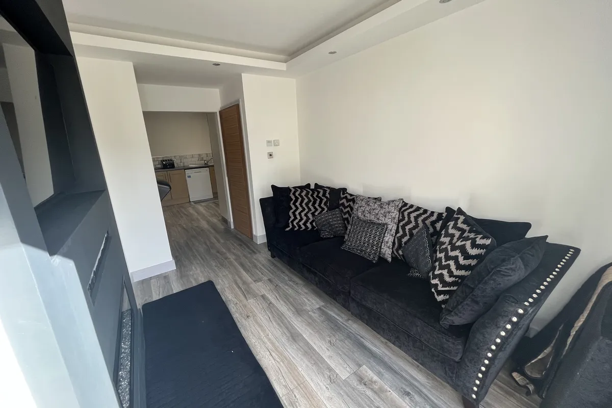 Room Kingsley Road in Northampton