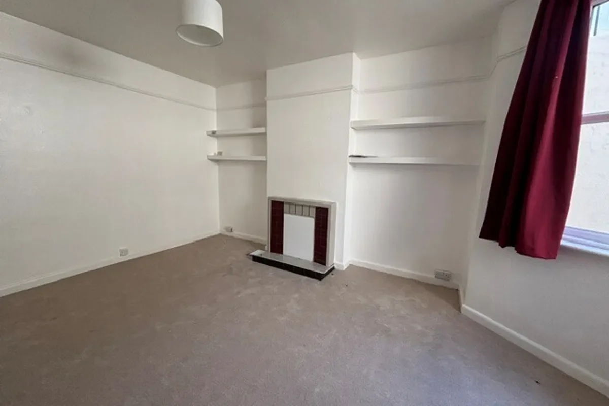 Flat Alexandra Road in St Leonards