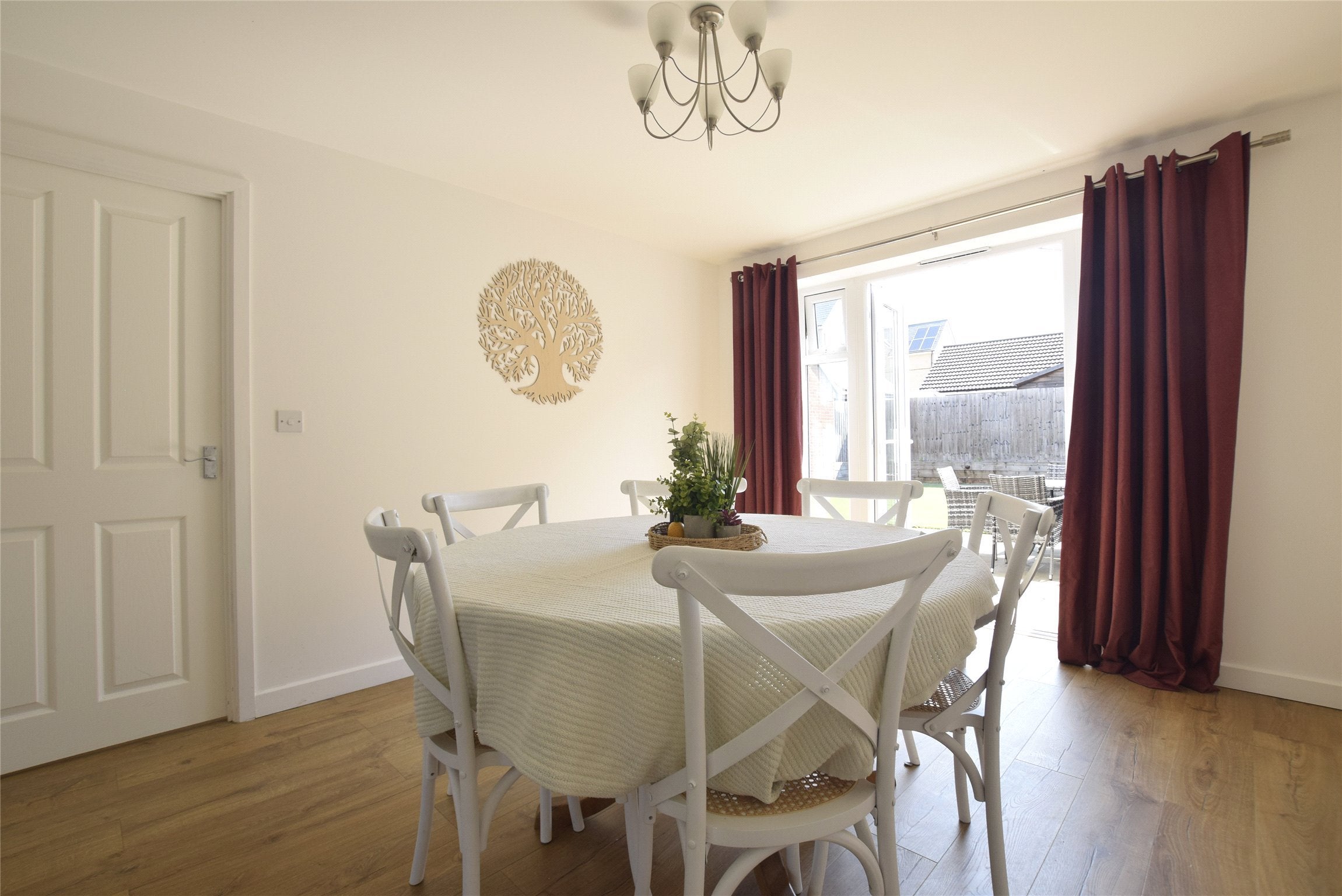 House Wendercliff Close in Bishop's Cleeve
