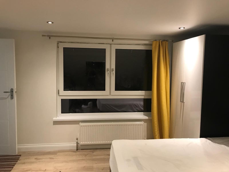 Room Berry Way in Greater London
