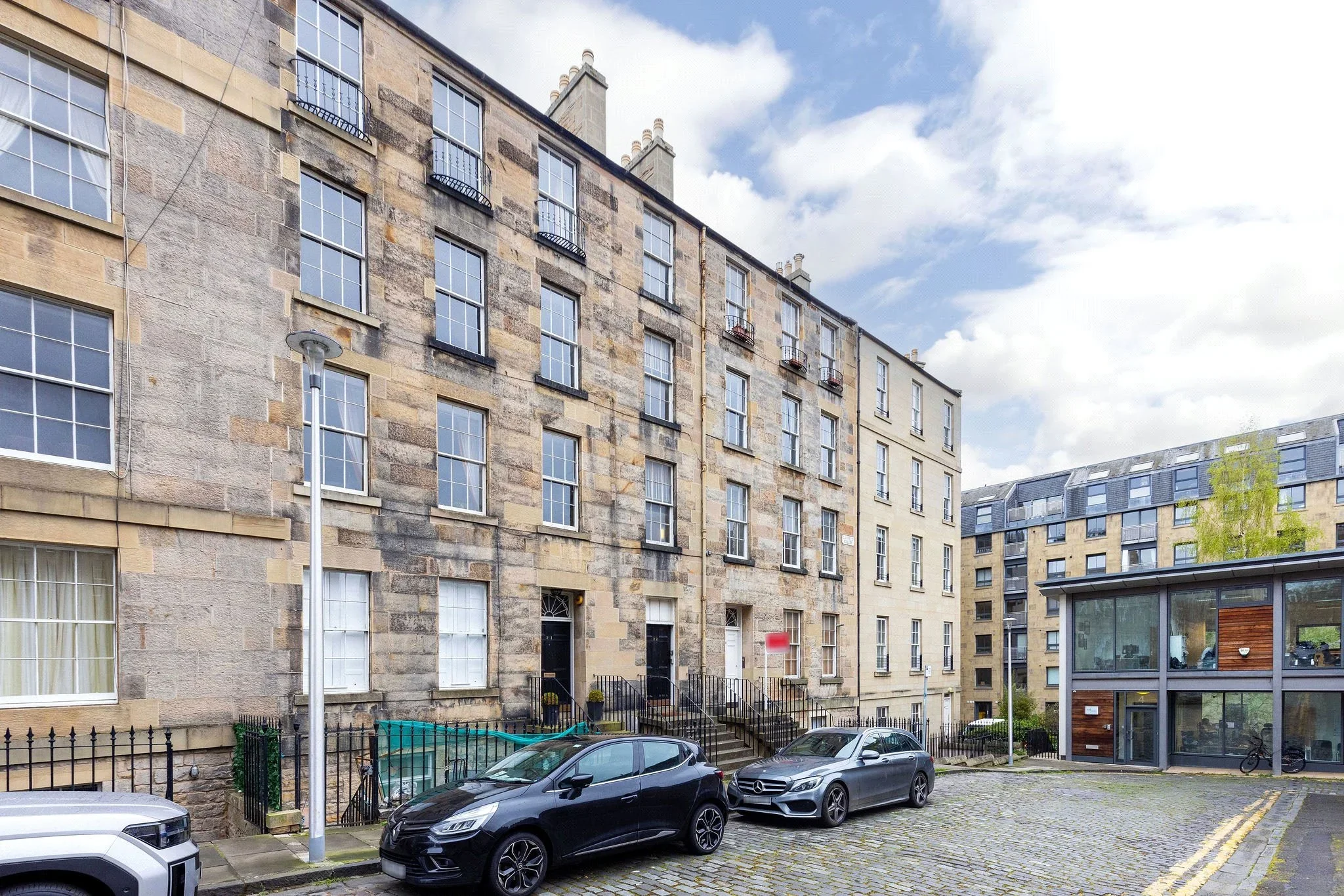 Flat Gayfield Square in City of Edinburgh