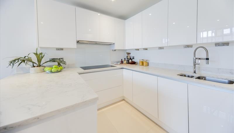 Flat Rainville Road in Greater London