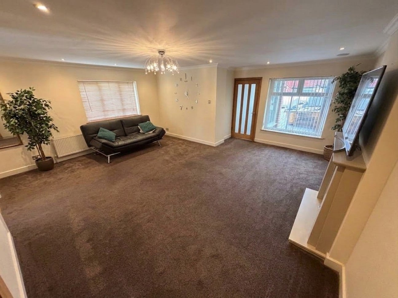 House Broadheath Close in Westhoughton