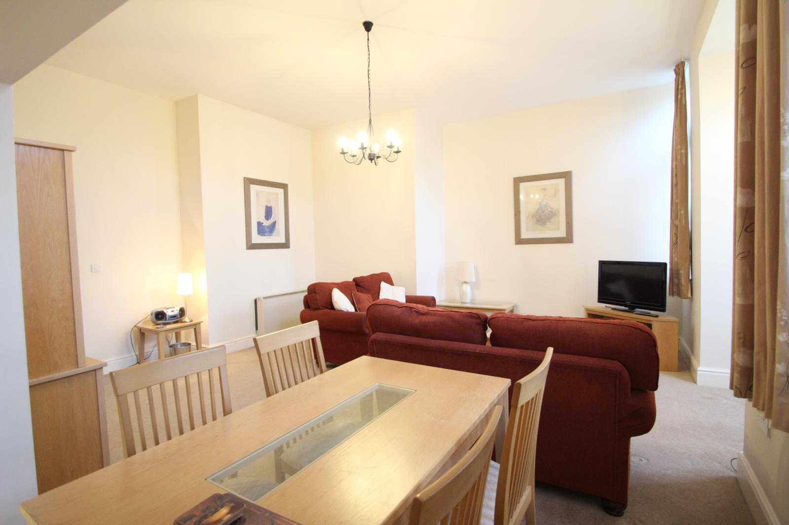 Flat Fylingdale Avenue in York