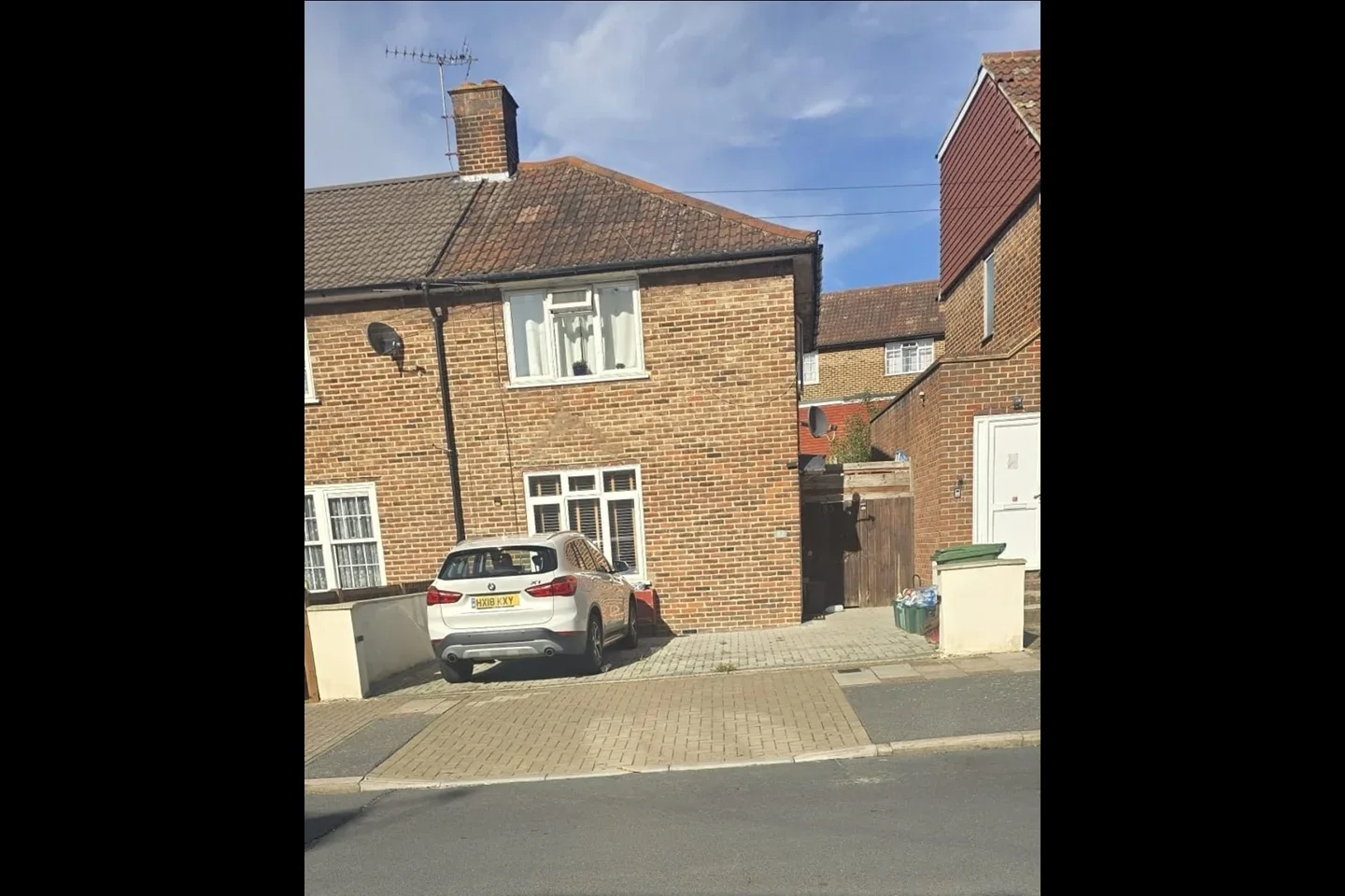House Ravensworth Road in Greater London