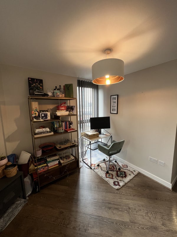 Room Conington Road in Greater London