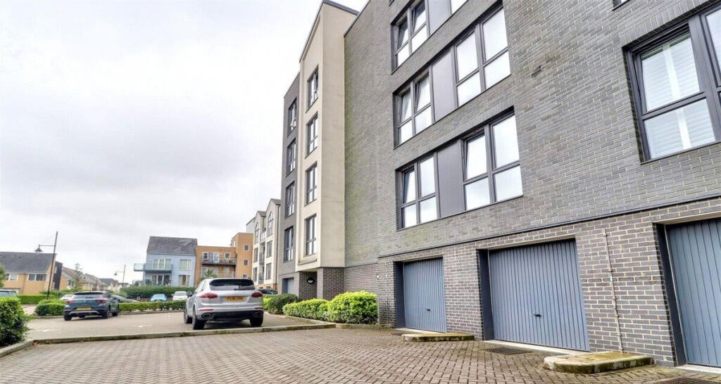 House Ripple Waters in Gillingham