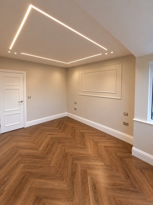 Flat Osidge Lane in Greater London
