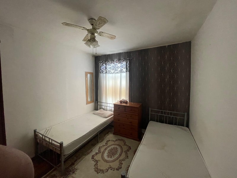 Room Essex Road in Greater London