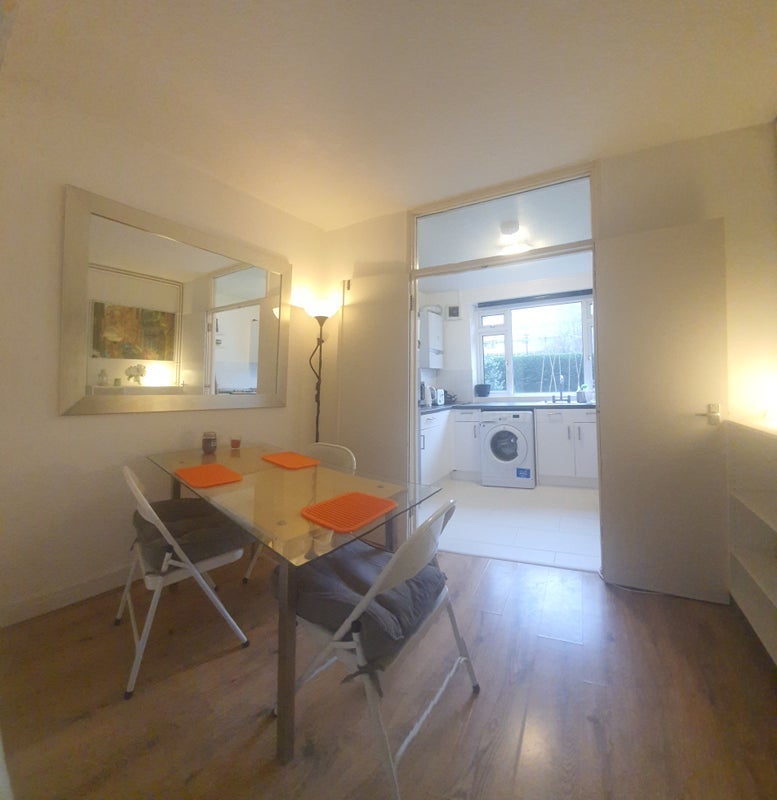 Flat Harrington Street in Greater London