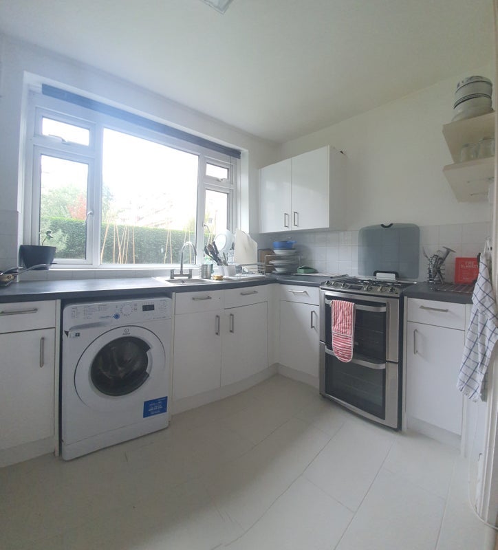 Flat Harrington Street in Greater London
