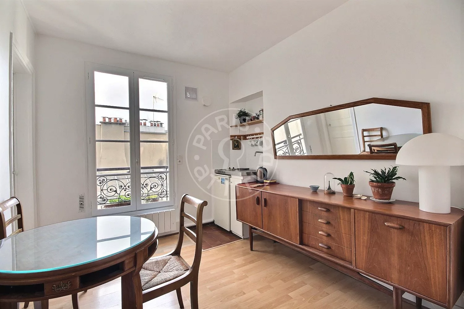 Appartement Rue du Bourg Tibourg à Paris