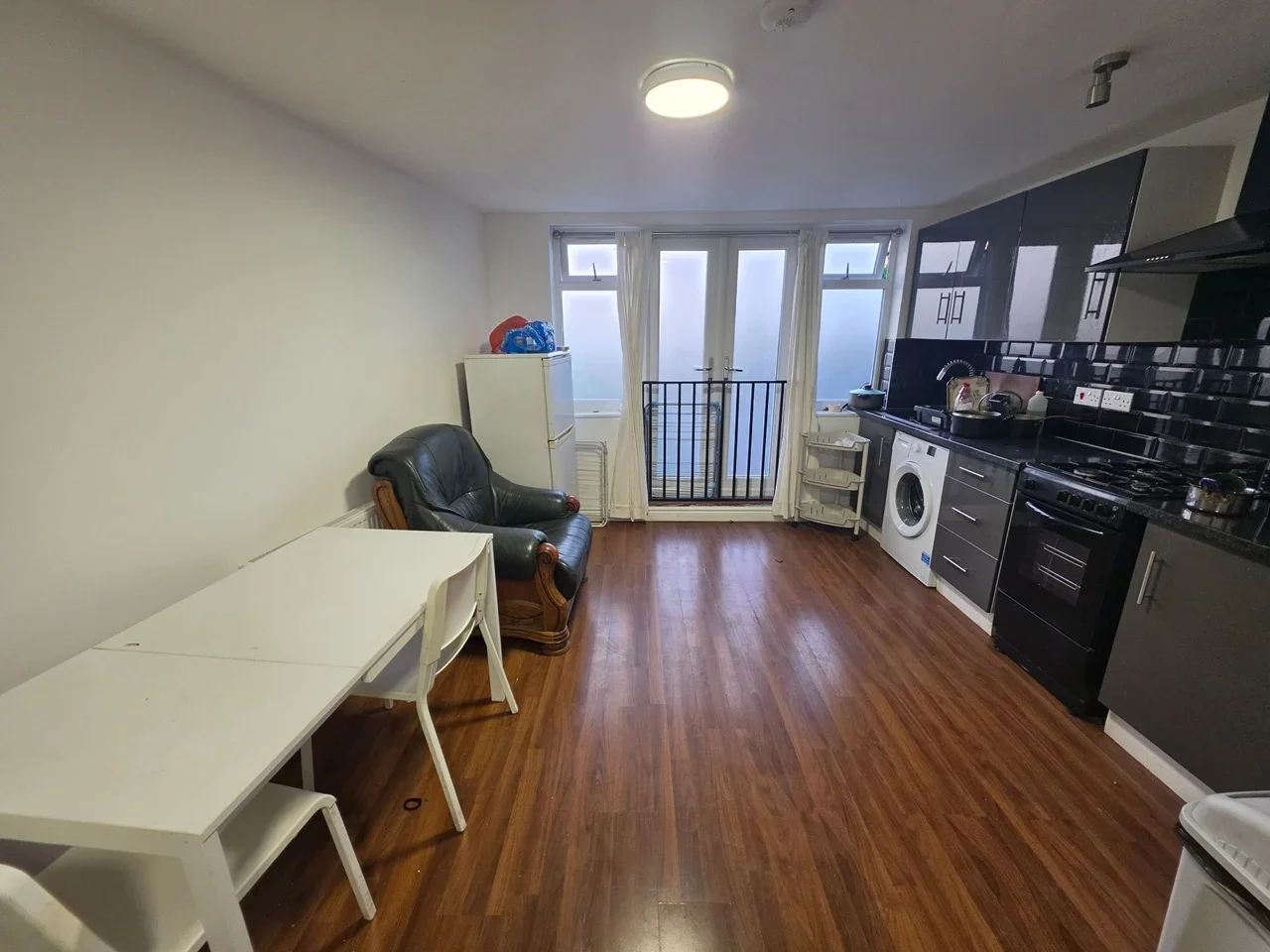 Flat Nelson Road in Greater London