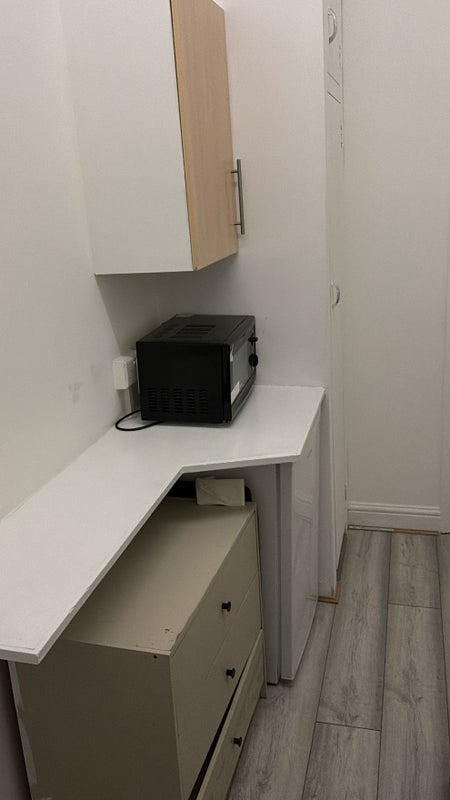 Room Talgarth Road in Greater London