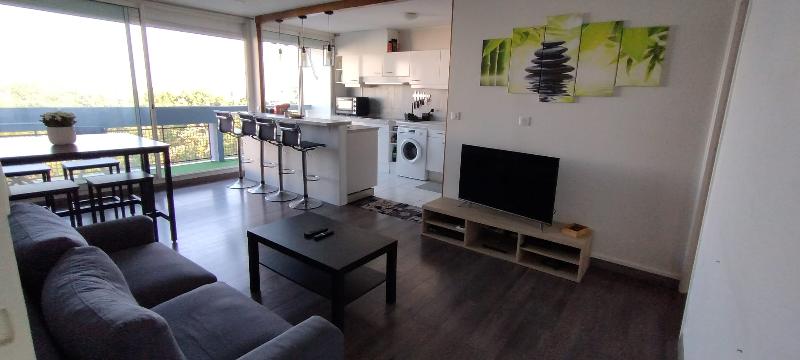 Room Rue des Treilles in Libourne
