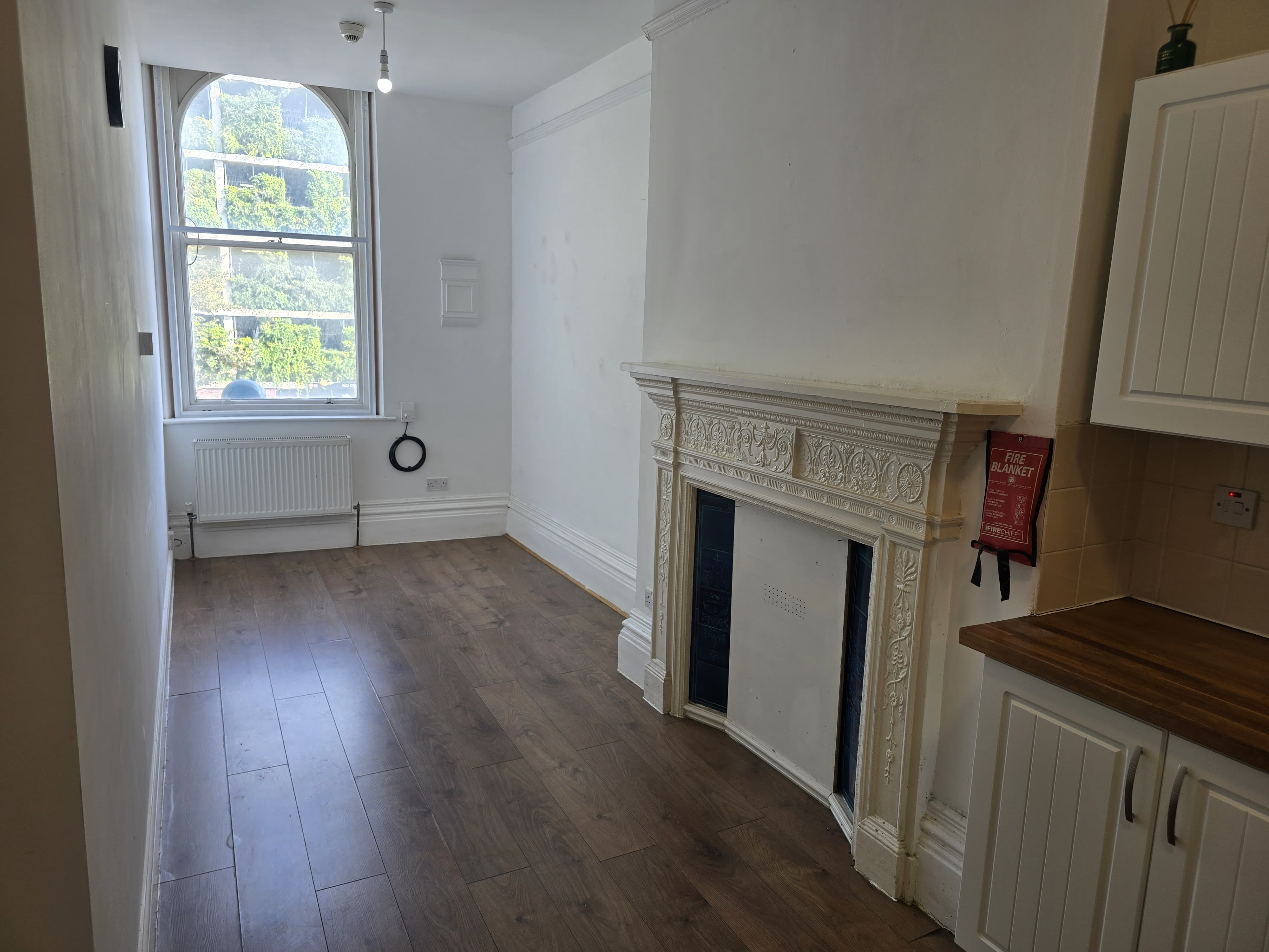 Flat Clarence Street in Gloucester