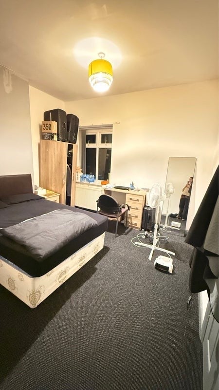 Room Hazelwell Street in Birmingham