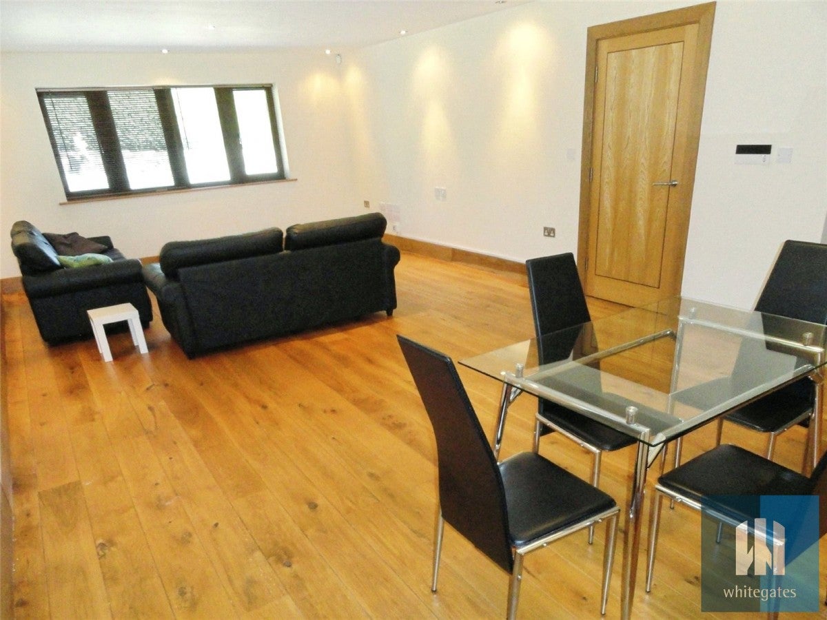 Flat Birkby Road in Kirklees