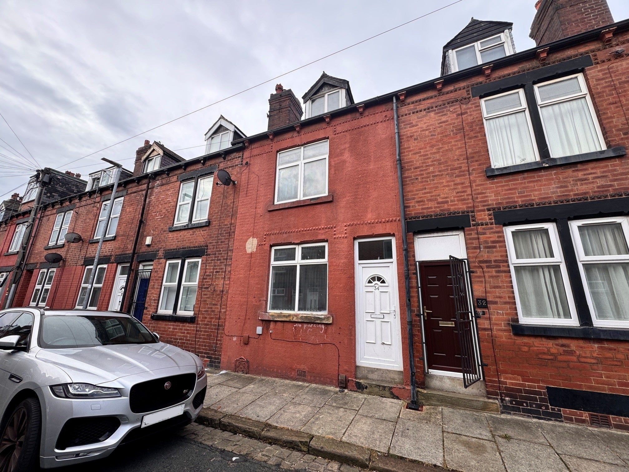 House Dawlish Avenue in Leeds