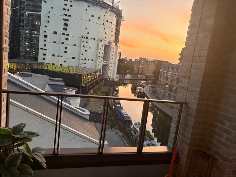 Room Stanton Walk in Greater London