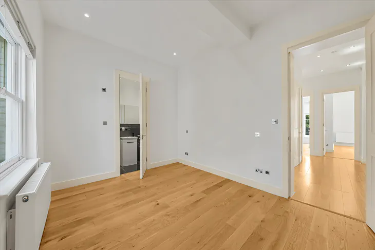 Flat Prince of Wales Road in Greater London