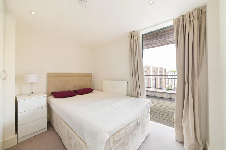 Flat Prince's Gardens in City of Westminster