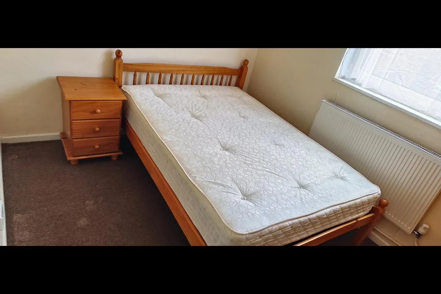 Room Beachcroft Way in Greater London