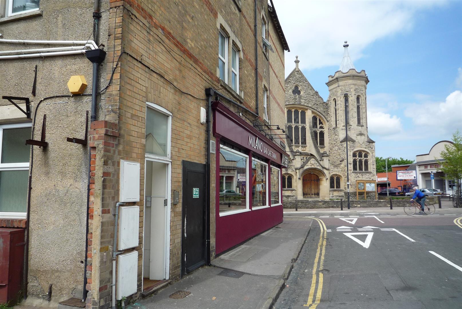 Flat Cowley Road in Oxford