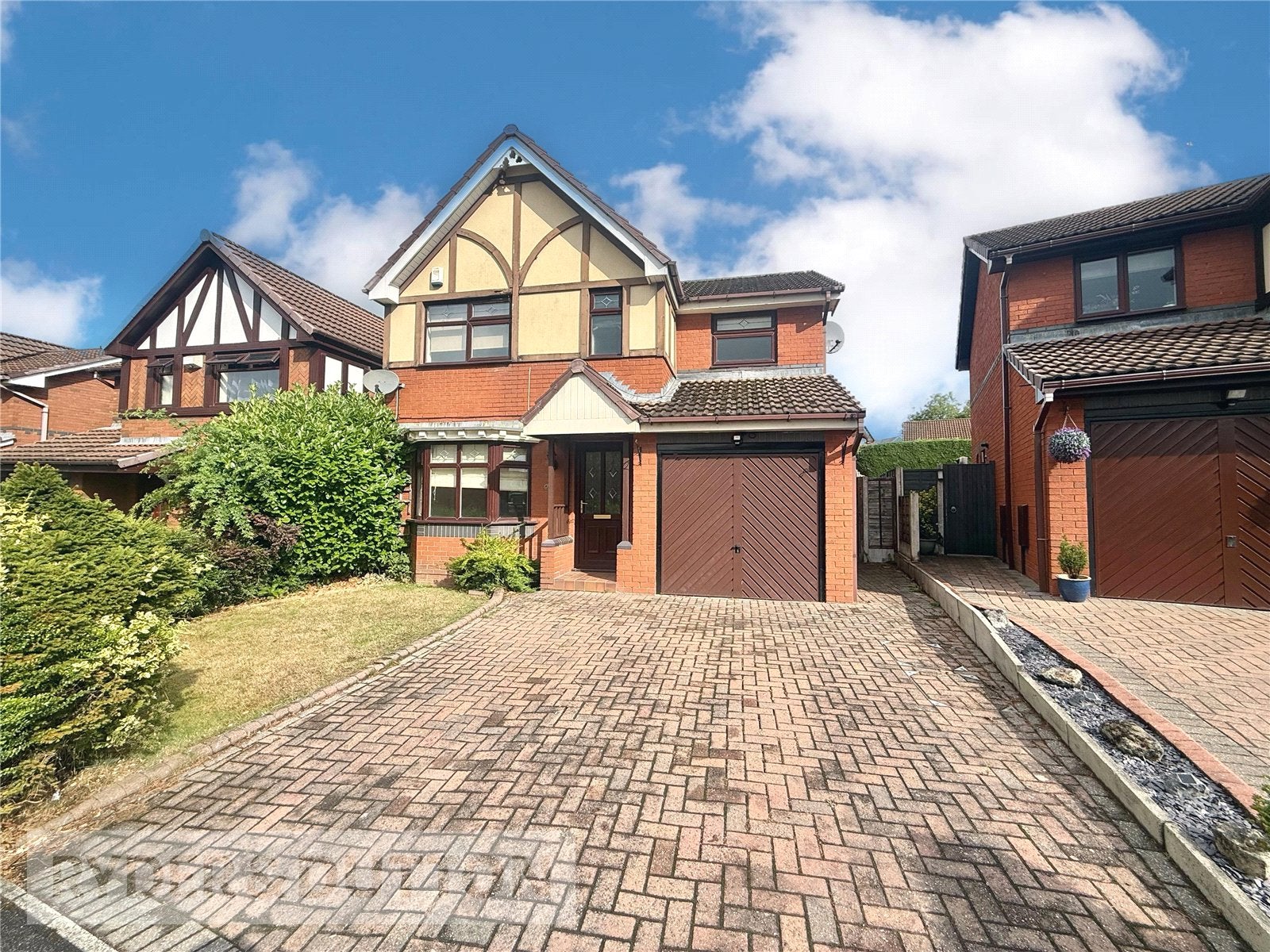 House Simkin Way in Oldham