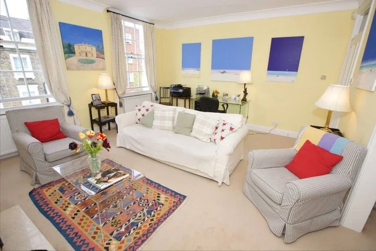 Flat Winchester Street in City of Westminster