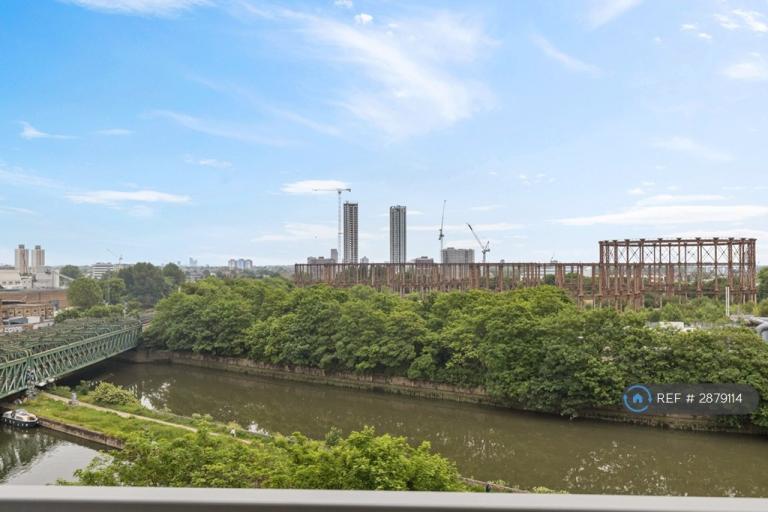 Flat Maltings Close in Greater London