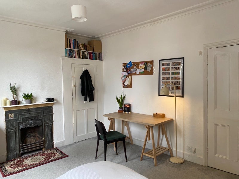 Room Arnold Road in Greater London