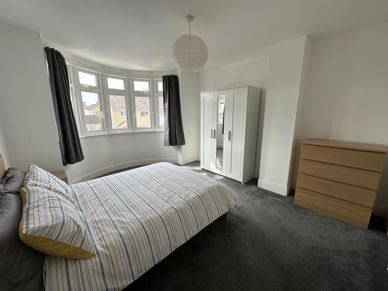 Room Queen Charlton Lane in Bristol