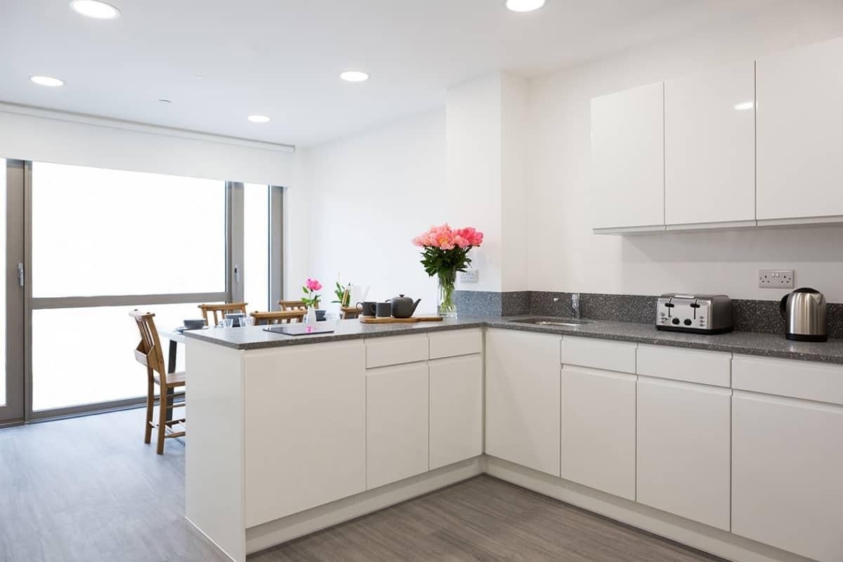 Room Thurston Road in Greater London