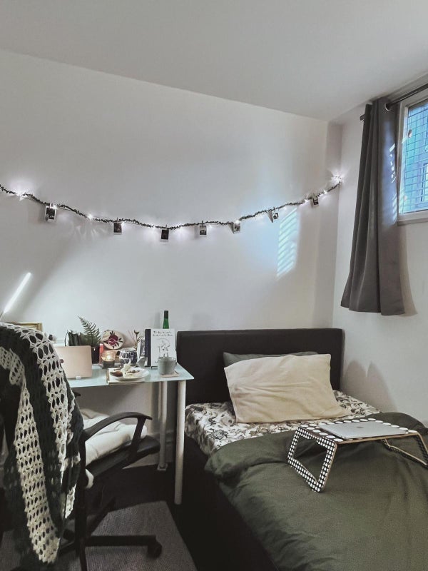 Room Gower Mews in Greater London