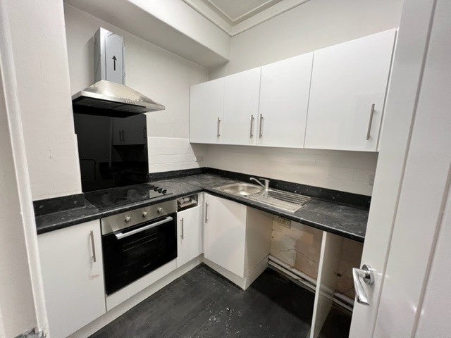 Flat Pierremont Crescent in Darlington