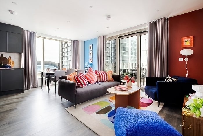 Flat Cherry Park Lane in Greater London