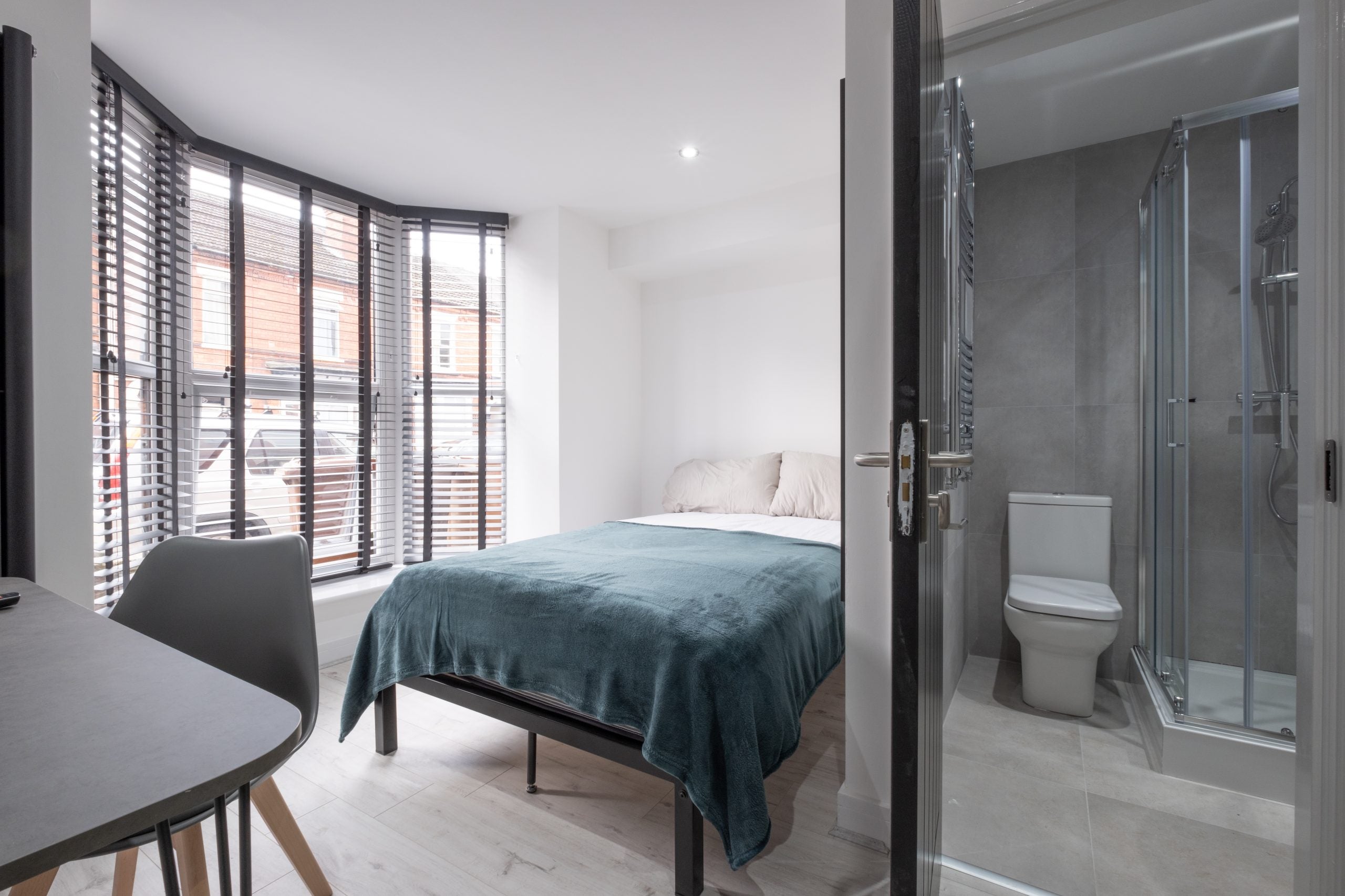 Room Foster Street in Lincoln