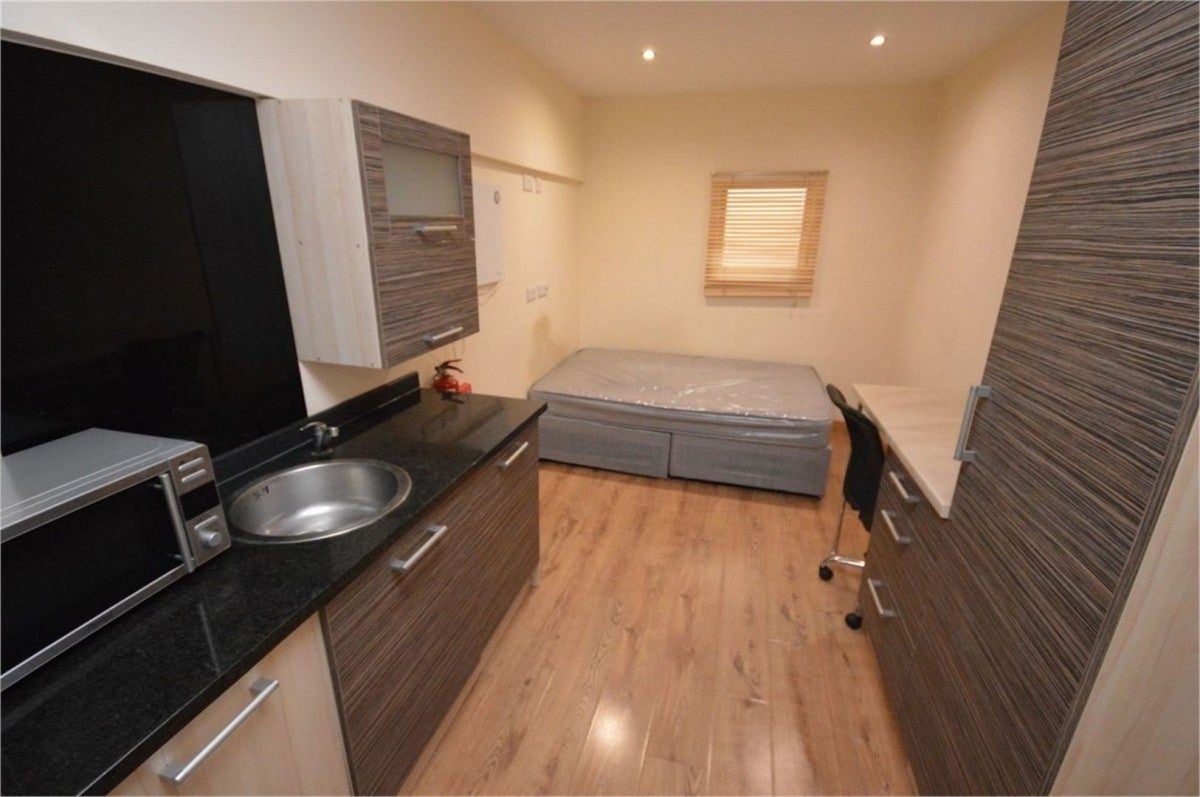 Flat Fawcett Street in Sunderland