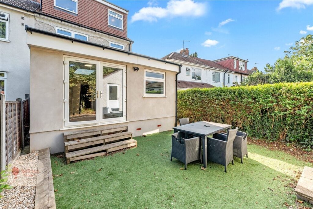 House Filton Avenue in Filton