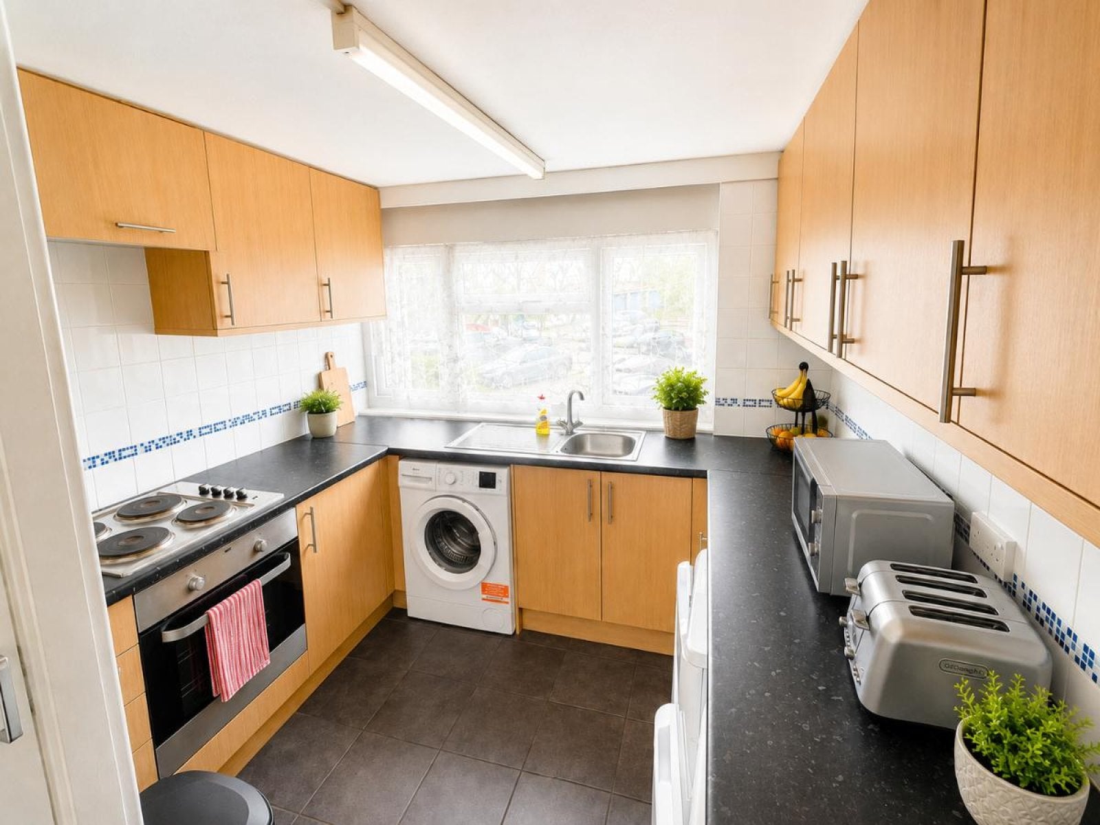House Nethersole Close in Canterbury