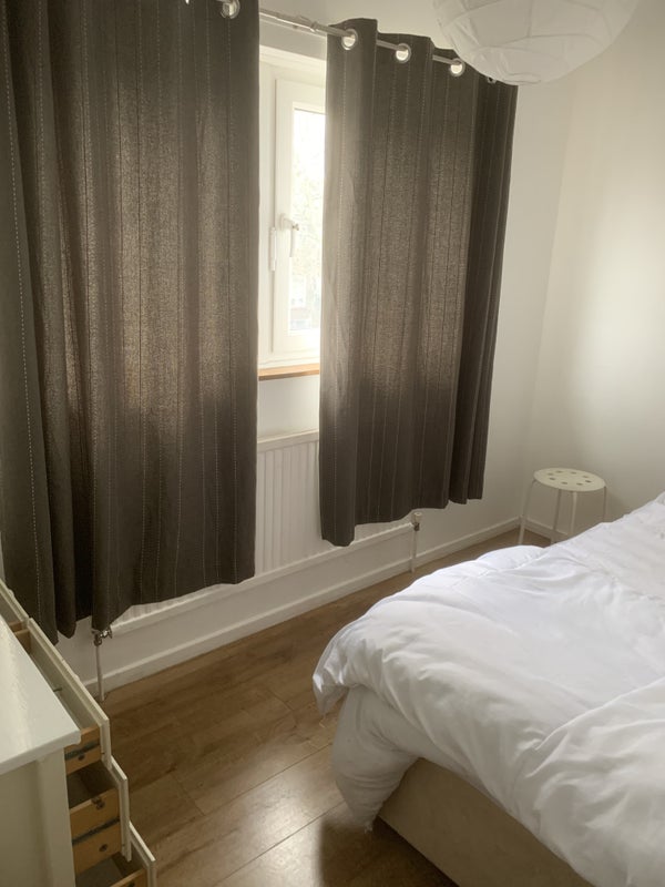 Room Adeney Close in Greater London