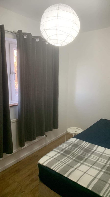 Room Adeney Close in Greater London
