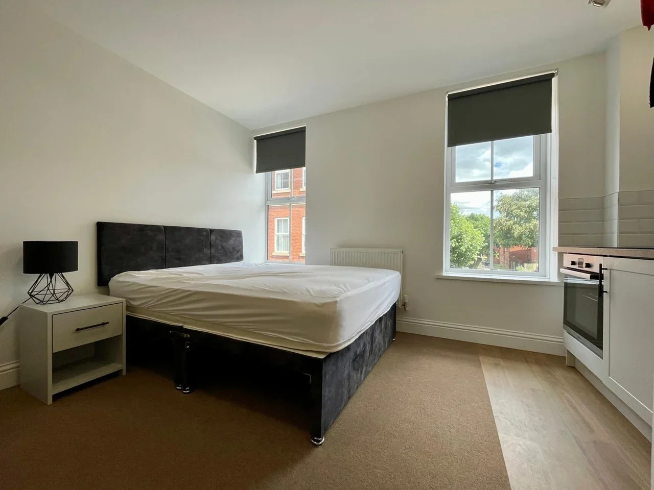 Room Saint James' Court in Derby